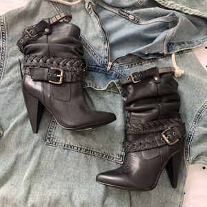 Super Edgy Cowboy black boots with braids leather band and studs
